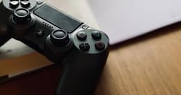 Comment connecter ma manette à la PS4 ? Que faire si ça ne marche pas ?